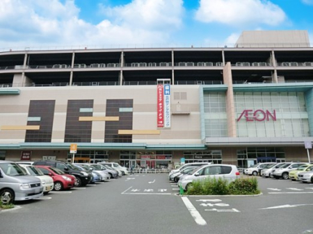 ���ӊ� �V���b�s���O�Z���^�[ 900m �C�I�����[�� �k�˓c