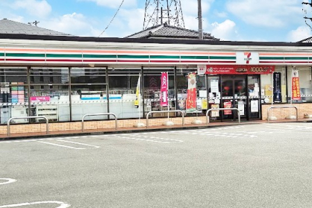 ���ӊ� �R���r�j 41m �Z�u��-�C���u�� �˓c���ڒ��w�Z�O�X