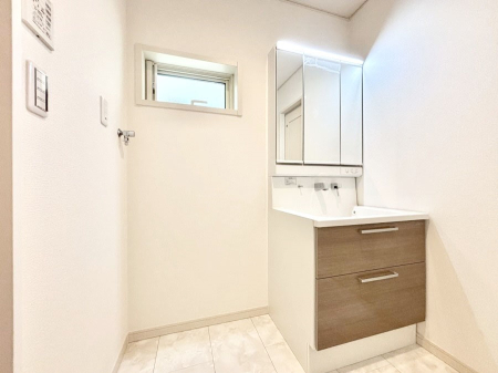 ���ʑ�E���ʏ� ���邢���ʏ��͖����̐g�x�x���y�����ł����Ⴂ�����ł��B