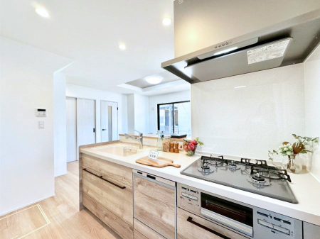 �L�b�`�� �����g���L�b�`��������A�g���₷�����������̂��₷���ɂ������܂����B 