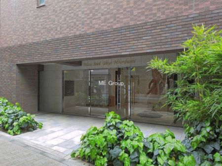 �G���g�����X -