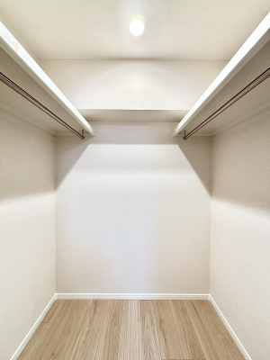 ���̑� �E�H�[�N�C���N���[�[�b�g�̊��p�Ő�����ԃX�b�L�� 