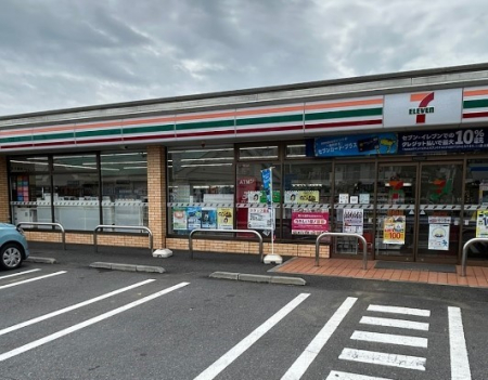 ���ӊ� �R���r�j 300m �Z�u��-�C���u�� �Y�a�؍�Q���ړX