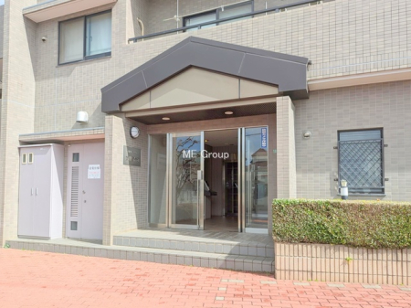 �G���g�����X -