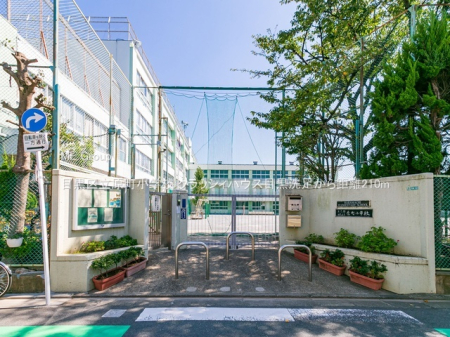 ���ӊ� ���w�Z 210m �ڍ��旧�������w�Z