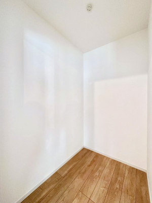 ���[ ���r���O�̃E�H�[�N�C���N���[�[�b�g