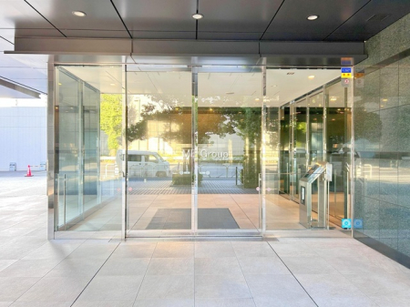 �G���g�����X -