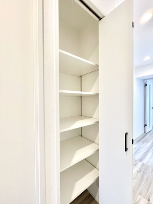 ���̑����� �L�����[�B�|�������G�߂̏��������[���邱�Ƃ��ł��܂��B