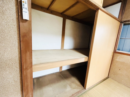 ���[ ���������Ă����ꂵ�����[�X�y�[�X