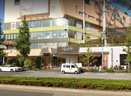 ���ӊ� �V���b�s���O�Z���^�[ 800m ���N�[�A