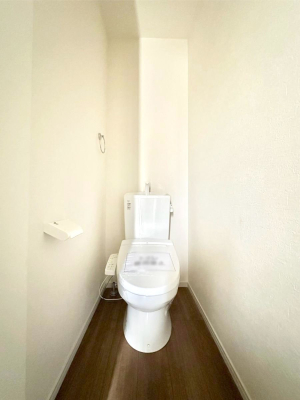 �g�C�� �g�C����1�K��2�K���ꂼ��ɔz�u����Ă��ĂƂĂ��֗��ł��B 