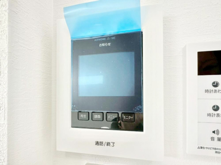 ���̑����� TV���j�^�[�t�C���^�[�t�H�����t���Ă��ăZ�L�����e�B�[��