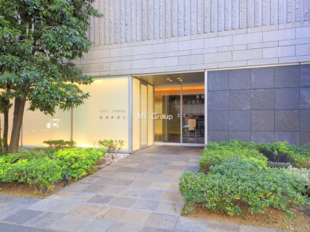 �G���g�����X -