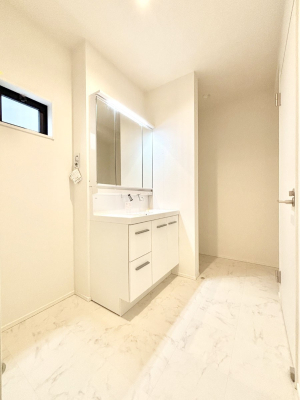 ���ʑ�E���ʏ� ���邢���ʏ��͖����̐g�x�x���y�����ł����Ⴂ�����ł��B