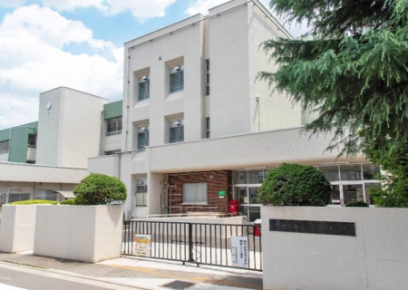 ���ӊ� ���w�Z 320m �����s�������攪���w�Z