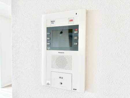 ���̑����� TV���j�^�[�t�C���^�[�t�H�����t���Ă��ăZ�L�����e�B�[��  