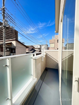 �o���R�j�[ ���r���O����o����o���R�j�[�ł��B�����󕨂��C�����悭���������ł���