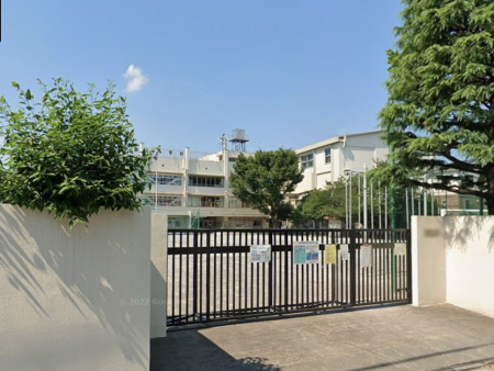 ���ӊ� ���w�Z 220m ���旧���掵���w�Z