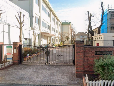 ���ӊ� ���w�Z 1080m ���旧�u����l���w�Z