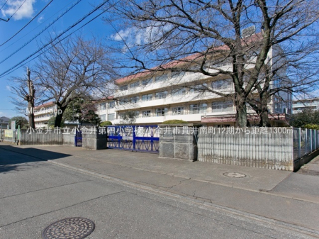 ���ӊ� ���w�Z 1300m ������s���������l���w�Z