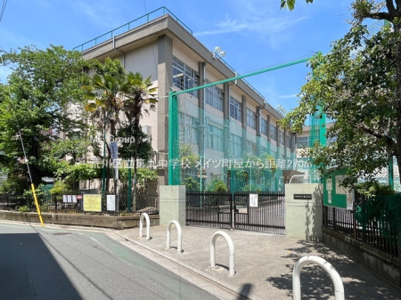 ���ӊ� ���w�Z 270m �r��旧��㒆�w�Z