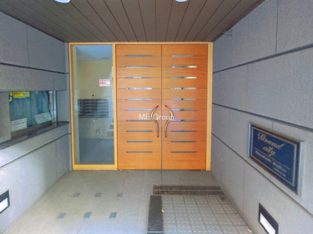 �G���g�����X -
