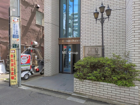 �G���g�����X -