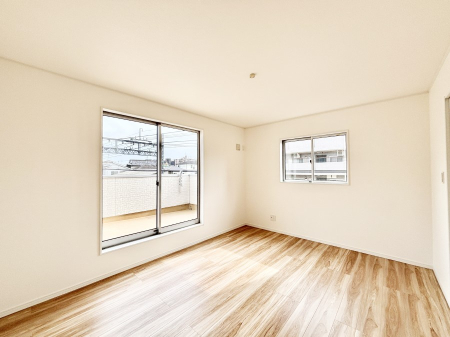 ���̑����� �o���R�j�[���J�������v���X���Ă����m��