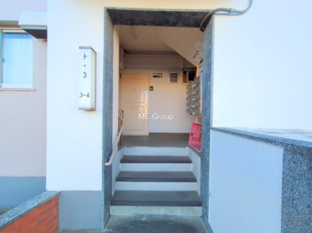 �G���g�����X -