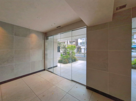 �G���g�����X -