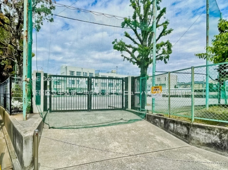 ���ӊ� ���w�Z 910m �V�h�旧������ꒆ�w�Z