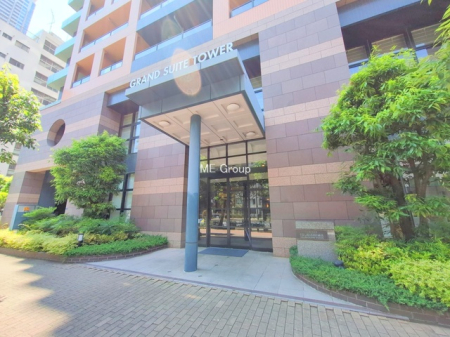 �G���g�����X -