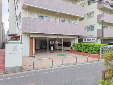 �G���g�����X -