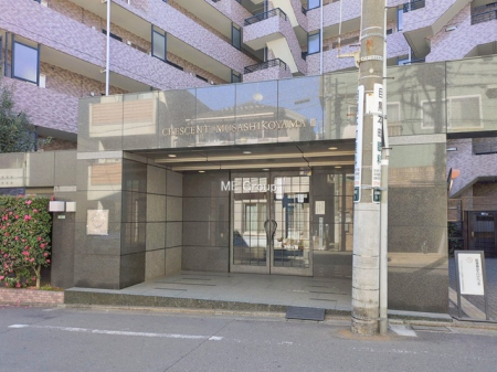 �G���g�����X -