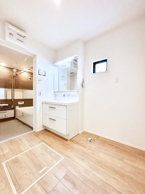 ���̑� ���������Ă���̂Ŏ��C�̑����ꏊ�ł����C���\���s���܂��B�����̐g�x�x���C�����ǂ��I