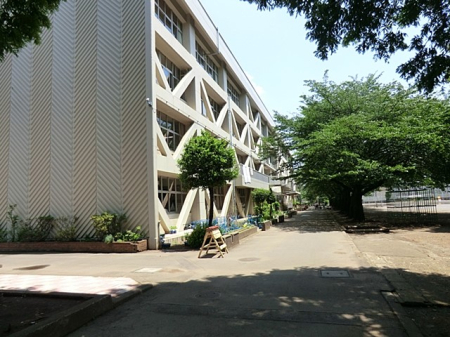 ���ӊ� ���w�Z 650m �����R�s�������R���w�Z