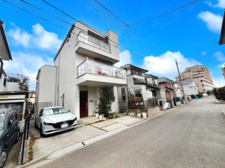  �����Ɍ������Ȃ����ԃX�y�[�X�B