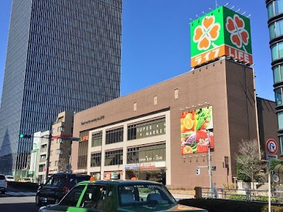 ���ӊ� �X�[�p�[ 300m ���C�t������X