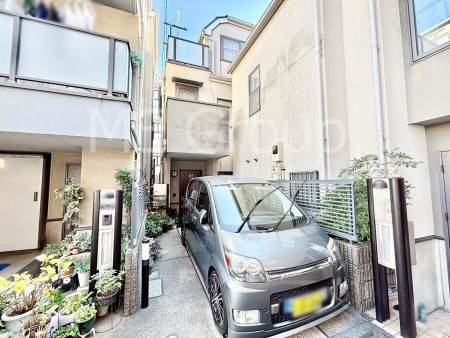 ���n�O�ώʐ^ �J��������Q�K�L�X���r���O�ŉƑ��c��񂪊y���߂�}�C�z�[���I  