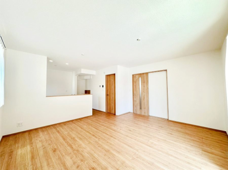 ���r���O �Ƒ��c���̎��Ԃ����������Ȃ��났�̃��r���O�_�C�j���O�B   �@