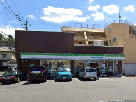 ���ӊ� �R���r�j 210m �t�@�~���[�}�[�g ��������ʂ�X