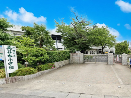 ���ӊ� ���w�Z 700m �˓c�s�����J�{���w�Z