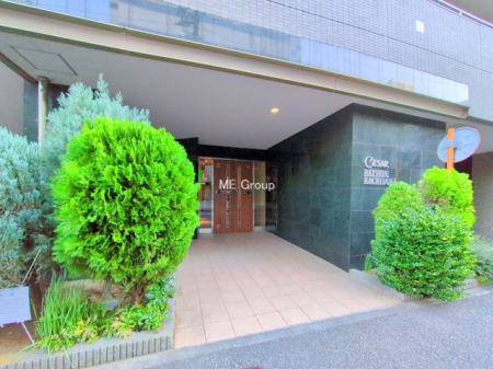 �G���g�����X -