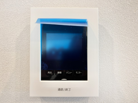 ���̑����� TV���j�^�[�t�C���^�[�t�H�����t���Ă��ăZ�L�����e�B�[��
