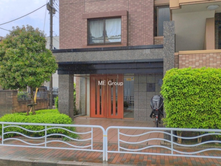 �G���g�����X -