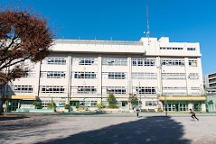 ���ӊ� ���w�Z 130m �n�c�旧�e�쏬�w�Z