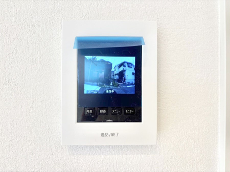 ���̑����� TV���j�^�[�t�C���^�[�t�H�����t���Ă��ăZ�L�����e�B�[��