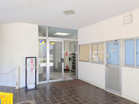 �G���g�����X -