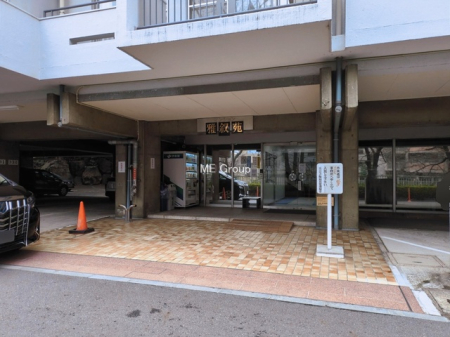 �G���g�����X -