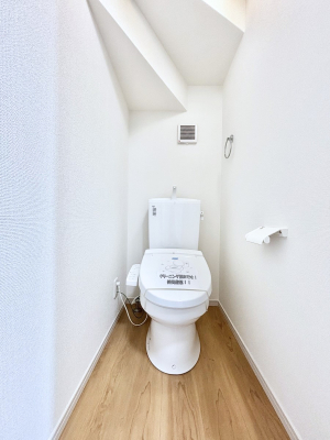 �g�C�� �g�C���͈��S�̂Q�����I���̃o�^�o�^������S�ł��B 